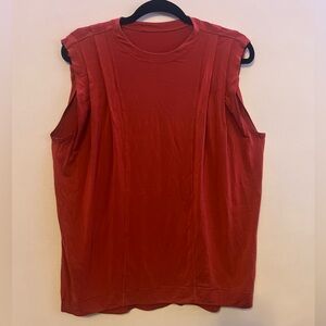 lululemon athletica Sleeveless Crewneck Tank with Pleats - Rust